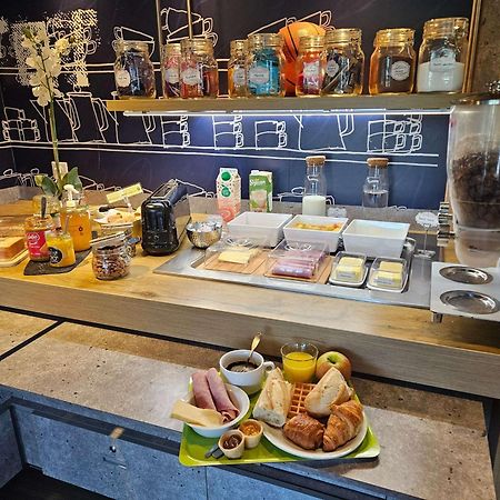 克莱蒙费朗南基宜必思快捷酒店 欧比耶尔 外观 照片